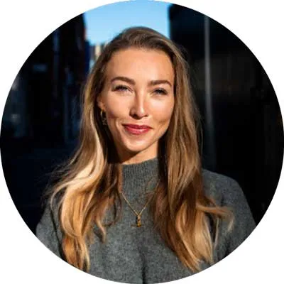 Charlotte, Born Social